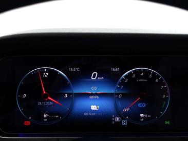 Mercedes Classe E Berline 300 E — photo 20
