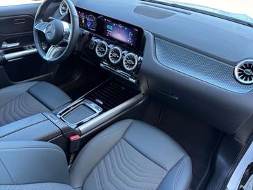 Mercedes EQA 350 — photo 6