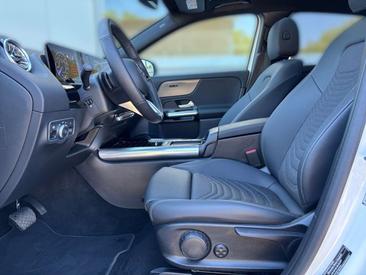 Mercedes EQA 350 — photo 8