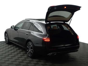 Mercedes Classe E Berline 300 E — photo 35