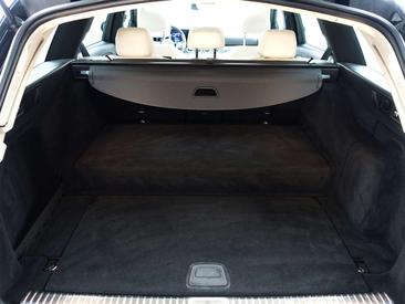 Mercedes Classe E Berline 300 E — photo 36
