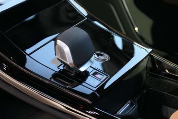 Land Rover Range Rover Sport D250 — photo 17