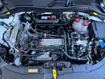 Mercedes EQA 350 — photo 21