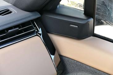 Land Rover Range Rover Sport D250 — photo 23