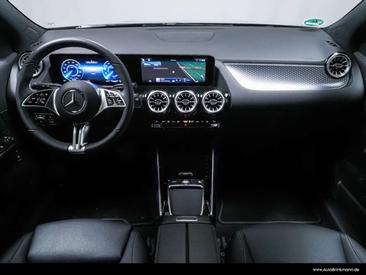 Mercedes EQA 250 — photo 7
