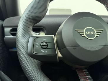 Mini 3 Portes Berline Cooper C — photo 19