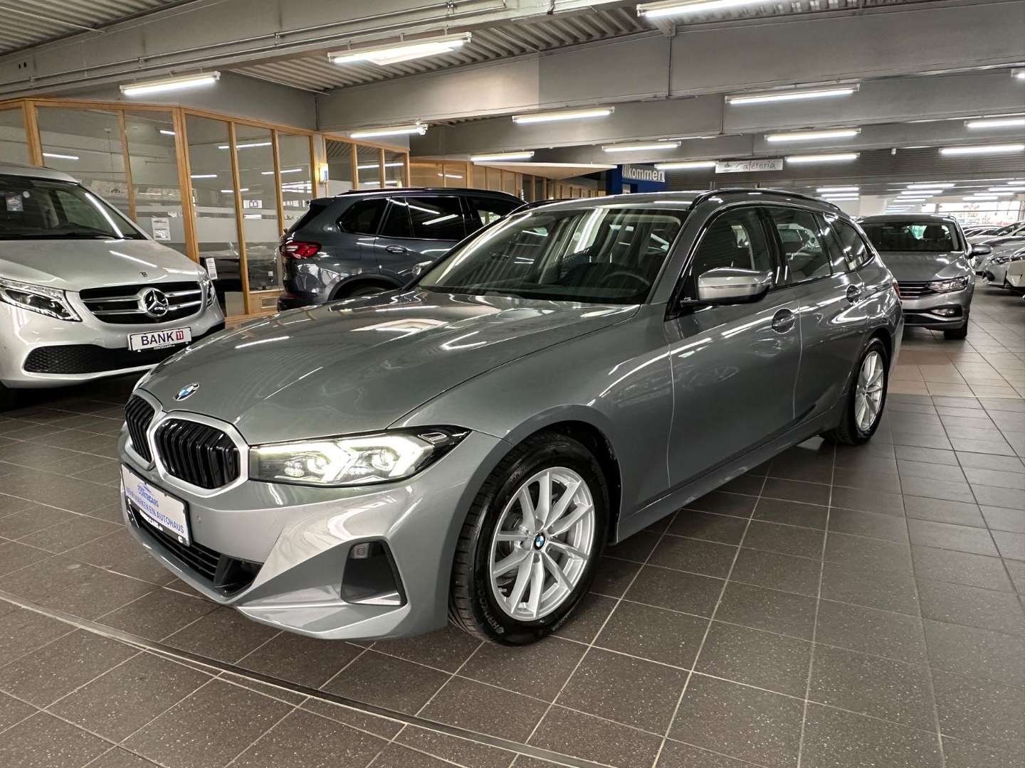 BMW Série 3 Touring Driving Assistant 318d - 2022 - Joinsteer - #4