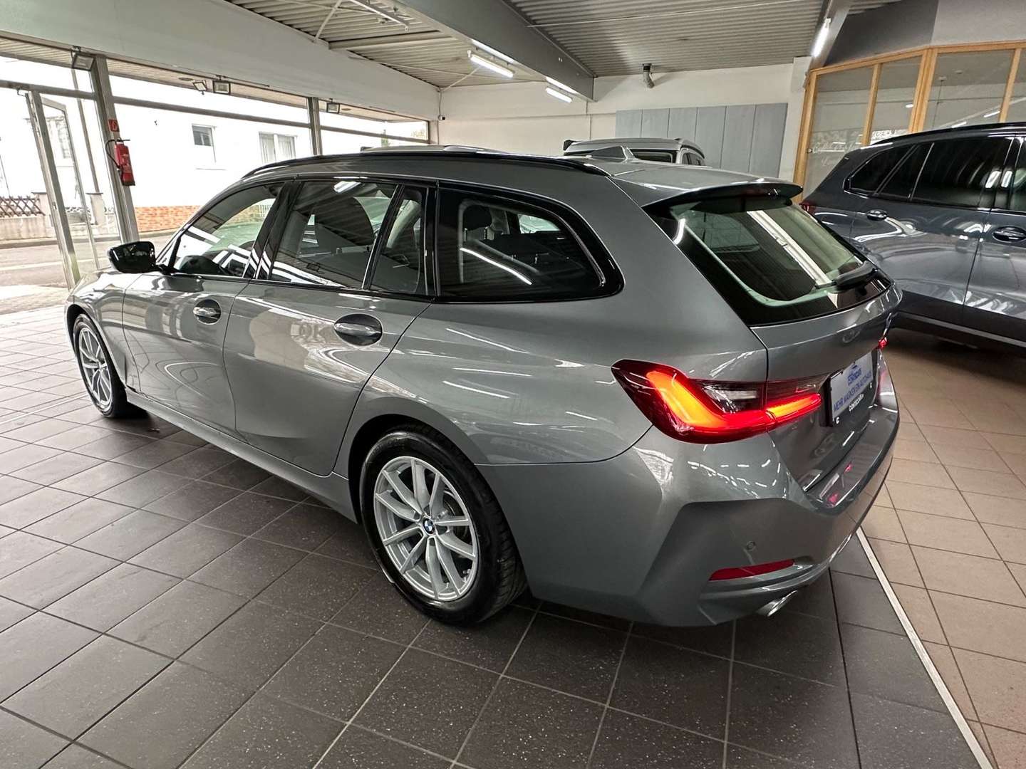BMW Série 3 Touring Driving Assistant 318d - 2022 - Joinsteer - #7