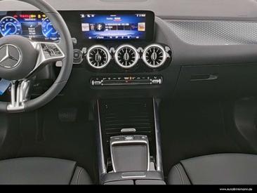 Mercedes EQA 250 — photo 4