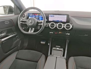 Mercedes EQA 300 4MATIC — photo 5