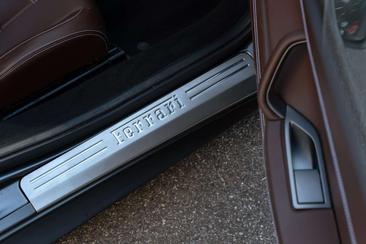 Ferrari 458 Italia — photo 30