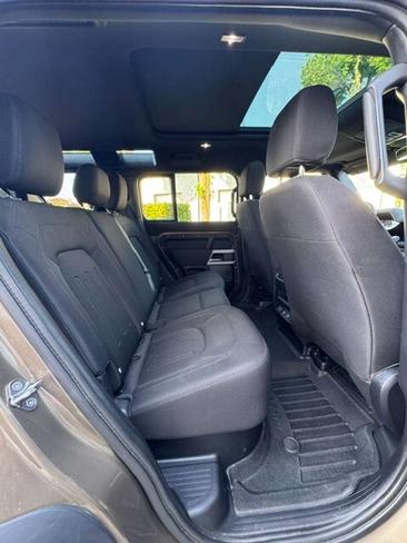 Land Rover Defender 110 D250 MHEV — photo 8