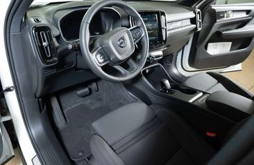 Volvo EX40 Single Motor Extended Range — photo 10