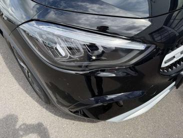 Mercedes GLA 200 — photo 25