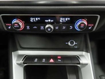 Audi Q3 35 TDI — photo 14