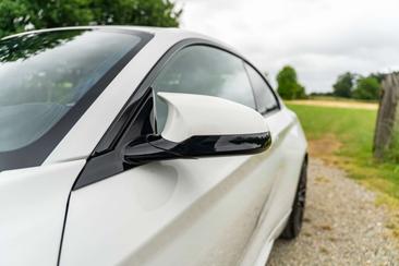 BMW M2 Competition — photo 11