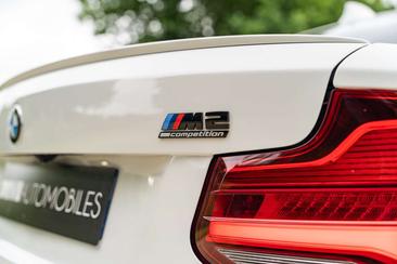 BMW M2 Competition — photo 15