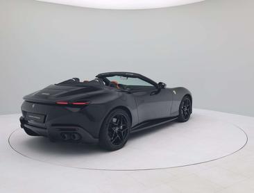 Ferrari Roma Spider — photo 7