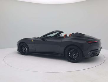 Ferrari Roma Spider — photo 10