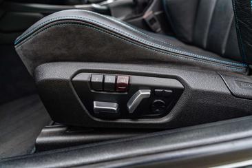 BMW M2 Competition — photo 23