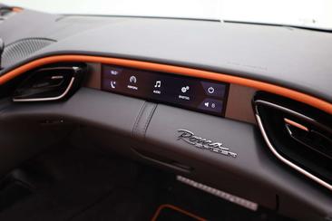 Ferrari Roma Spider — photo 21