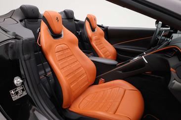 Ferrari Roma Spider — photo 22