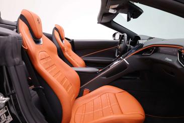 Ferrari Roma Spider — photo 23