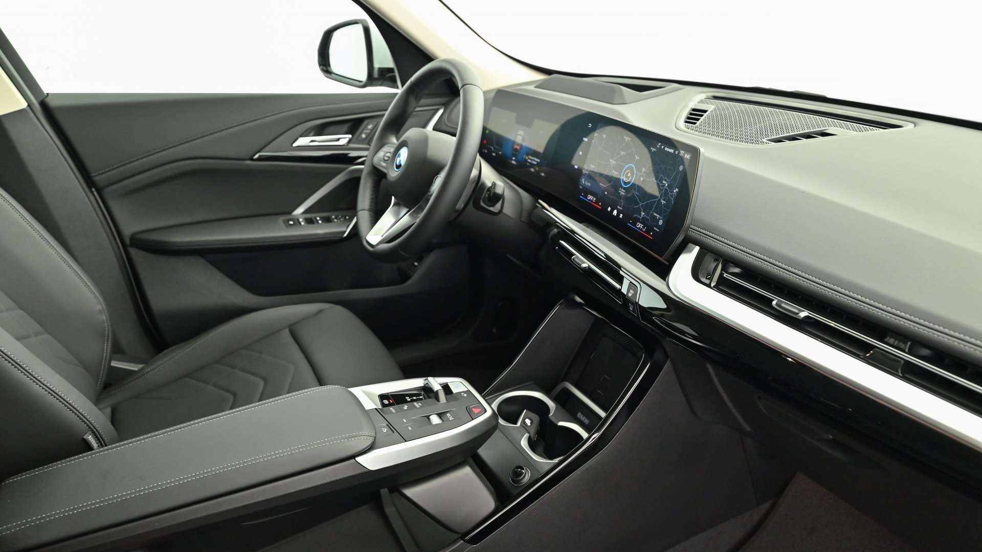 BMW IX1 EDrive20 - 2024 - Joinsteer - #8