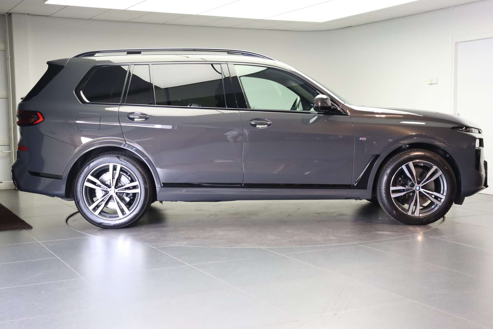 BMW X7 M Sport XDrive40i - 2025 - Joinsteer - #3