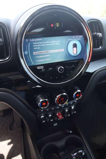 Mini Countryman Berline Cooper SD — photo 11