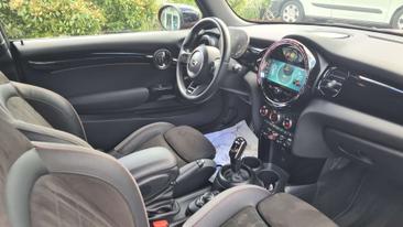 Mini 3 Portes Berline Cooper — photo 11