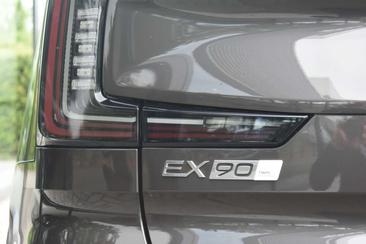 Volvo EX90 TWIN MOTOR PERFORMANCE — photo 6