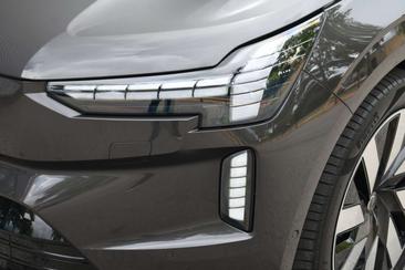 Volvo EX90 TWIN MOTOR PERFORMANCE — photo 8