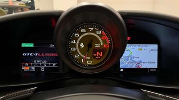 Ferrari GTC4Lusso — photo 18