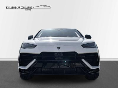 Lamborghini Urus Performante