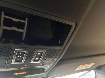 Land Rover Defender 130 D300 MHEV — photo 16