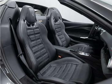 Ferrari 296 GTS — photo 9
