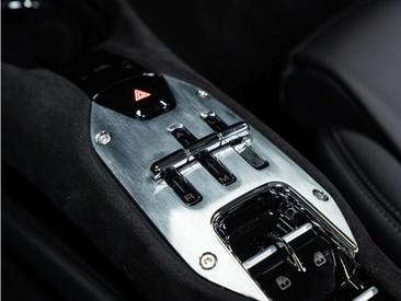 Ferrari 296 GTS — photo 17