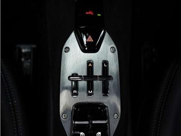 Ferrari 296 GTS — photo 23