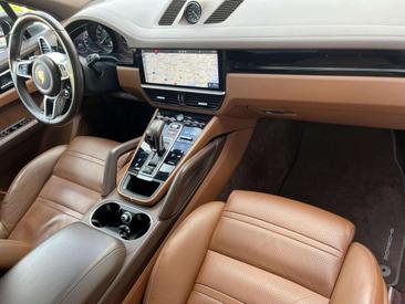 Porsche Cayenne III E-Hybrid — photo 3