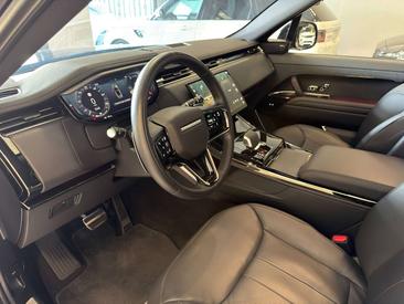 Land Rover Range Rover Sport D250 — photo 10