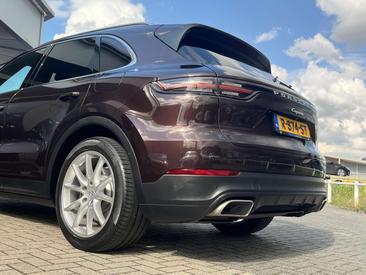 Porsche Cayenne III E-Hybrid — photo 17