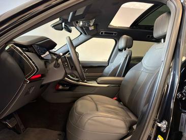 Land Rover Range Rover Sport D250 — photo 14