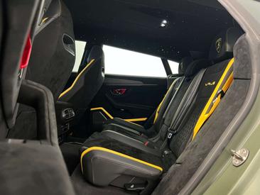Lamborghini Urus Performante — photo 11