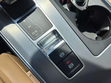 Audi A6 Berline TFSI E 55 E Quattro — photo 22