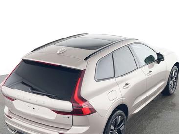 Volvo XC60 B5 — photo 8