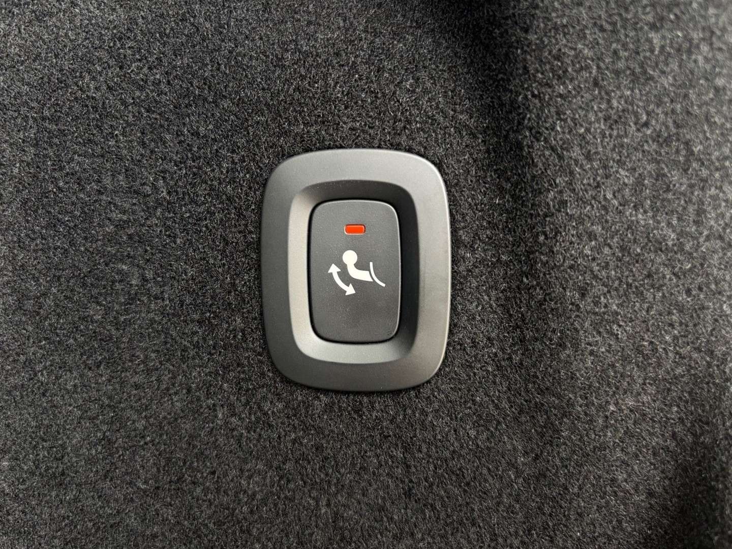 Volvo XC60 B4 Momentum - 2022 - Joinsteer - #14