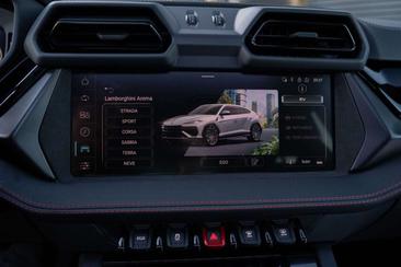 Lamborghini Urus SE — photo 16