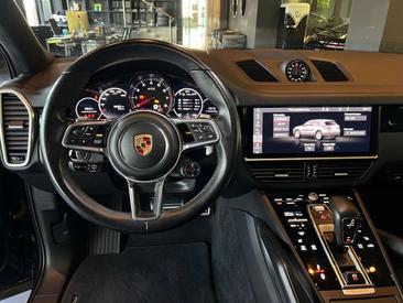 Porsche Cayenne III GTS — photo 19
