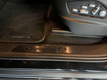 Porsche Cayenne III GTS — photo 25